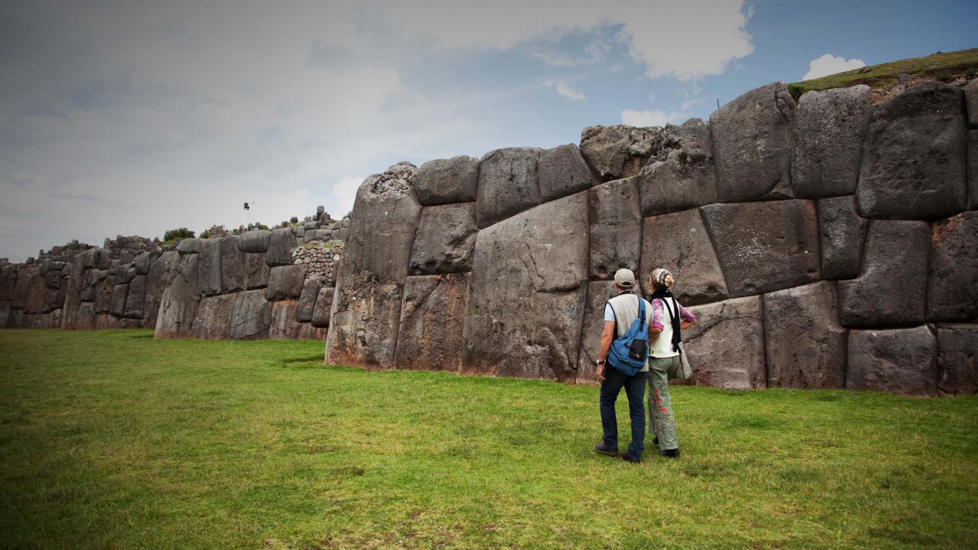 Turisti a Sacsayhuamán